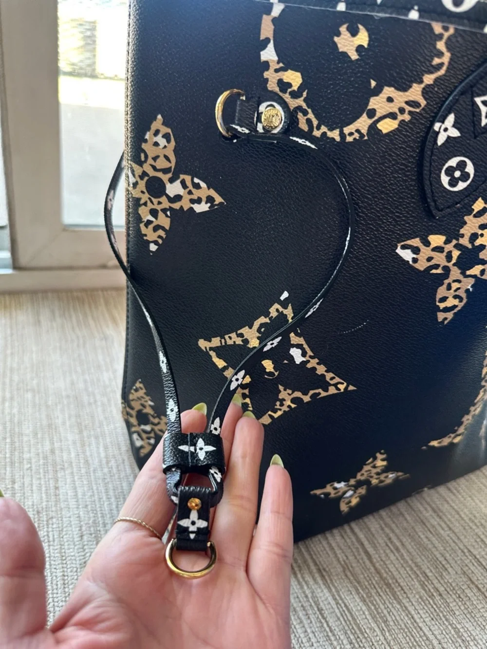 Louis Vuitton Black & Tan Monogram Neverfull GM Tote Giant Ltd Edition Jungle - Picture 10 of 16